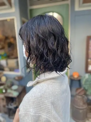 ミディアム カラー パーマ ヤスザトアヤノ /レイヤー/オリーブのヘアスタイル