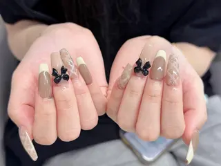 ネイル lucky nail 歌舞伎町のネイルデザイン