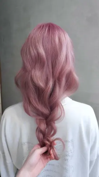 カラー hinata/ ハイトーンカラー🪽のヘアスタイル