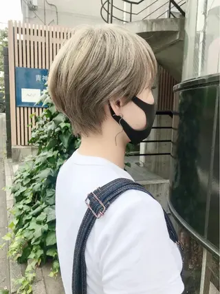 ショート シンプル+αな デザインを 松崎陸のヘアスタイル