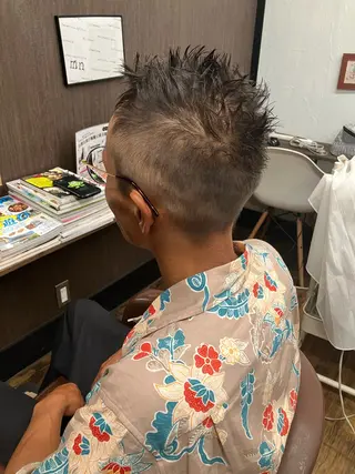 ショート メンズ 香川 裕基のヘアスタイル