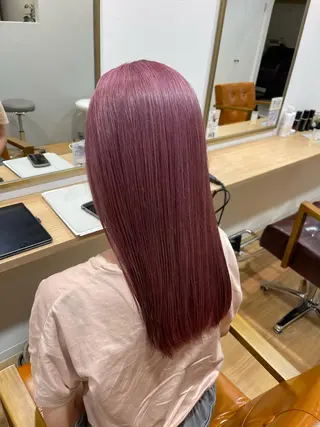 カラー noa  🦋 ブリーチ/暖色のヘアスタイル