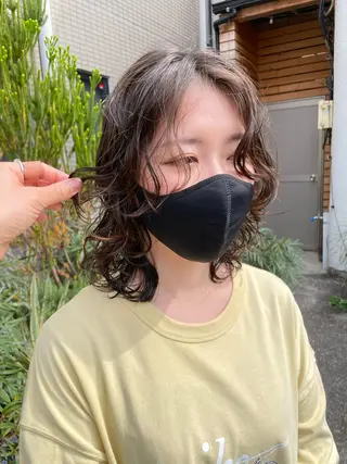 ミディアム パーマ 五十嵐 雄毅のヘアスタイル