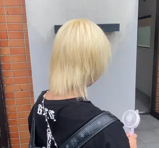 ミディアム カラー 似合わせハイトーン 👾はちすのヘアスタイル