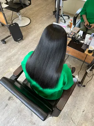 ロング カラー パーマ 🔵RIKU🟢 髪質改善/縮毛矯正のヘアスタイル