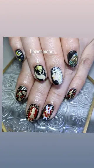 ネイル フラワー ムーンのネイルデザイン