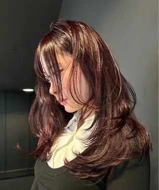 カラー 山田 真弥のヘアスタイル