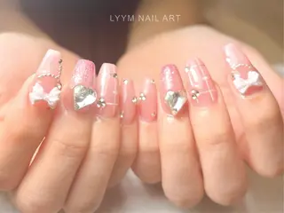 ネイル LYYM Nail Salonのネイルデザイン