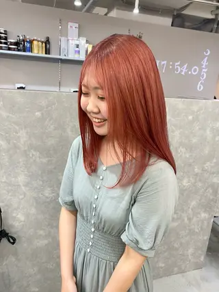 セミロング カラー REAL所属・ブリーチハイトーン 木谷 陽己のヘアスタイル