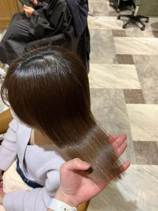 ミディアム カラー レイヤーカット/ 顔周り 五島巨幹のヘアスタイル