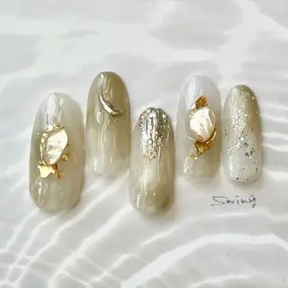 ネイル SWING Nail Salon所属・Yoshida Takakoのネイルデザイン