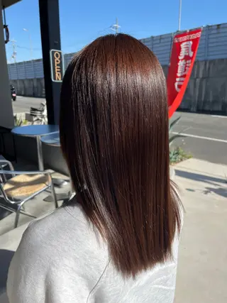 セミロング カラー 艶々🫧ハイトーン 輝のヘアスタイル
