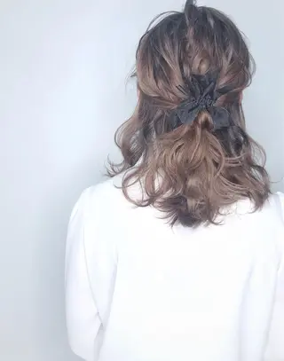 ミディアム ヘアアレンジ omocha hair salon所属・大嶋 伸吾のヘアスタイル