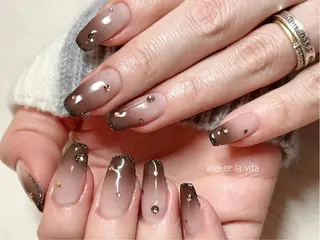 ネイル atelier la vita所属・lavita. mimuraのネイルデザイン
