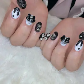 ネイル b'6 by Stir所属・b'6 SAKINAのネイルデザイン