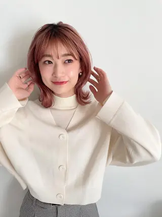 ショート 太田ありさ クリーミーヘアカラーのヘアスタイル