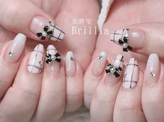ネイル 柴田 彩のネイルデザイン