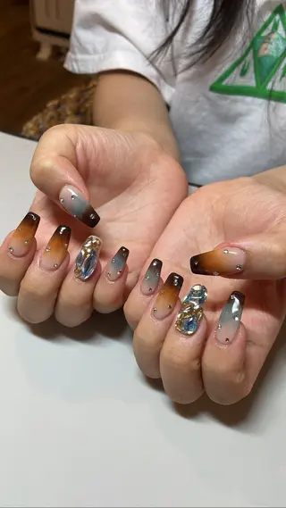 ネイル オーロラ所属・YUI nailのネイルデザイン