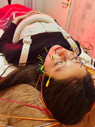 美容鍼灸サロン mahoroba院長のエステ・リラクイメージ