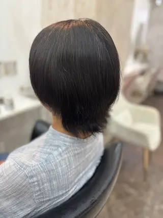 ショート カラー 金井こうた🐨 lovisのヘアスタイル