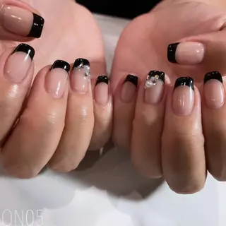 ネイル 園 寛子 （ネイリスト）のネイルデザイン