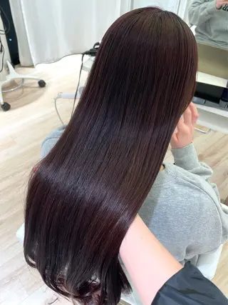 ロング カラー 平野 真央のヘアスタイル