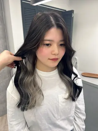 セミロング 🎀ハイトーン特化 konomi🎀のヘアスタイル