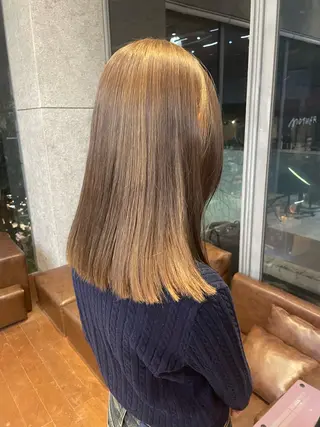 セミロング カラー 🍋髪質改善× 透明感カラー ジュリのヘアスタイル