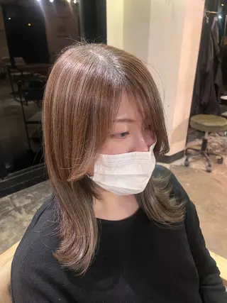 ミディアム カラー YUNA🍒 暖色カラーのヘアスタイル