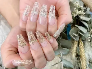 ネイル nailsalon Mirrorのネイルデザイン