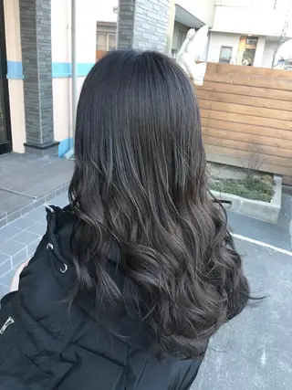 ロング カラー 4-rest garden （フォーレストガーデン）所属・金井 直樹のヘアスタイル