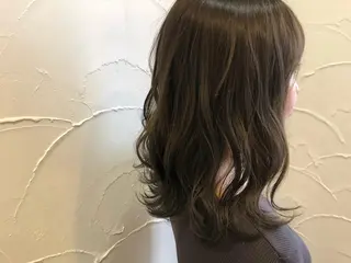 ミディアム カラー パーソナルカラー診断 できます　木曽　主博のヘアスタイル