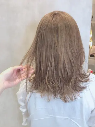ミディアム カラー ヘアアレンジ 髪質改善デザイナー &mirai ryoのヘアスタイル