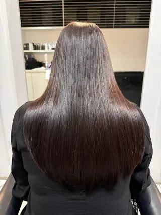 ロング Luxe所属・Luxe表参道 髪質改善　奈良のヘアスタイル