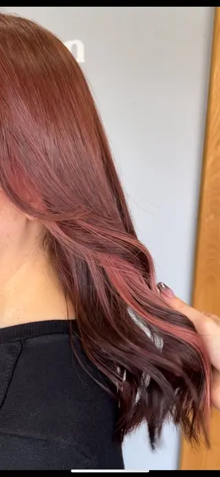 セミロング miloc himekaのヘアスタイル