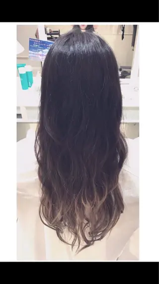 ロング カラー ヘアアレンジ Miku❇️ フェイスレイヤーのヘアスタイル