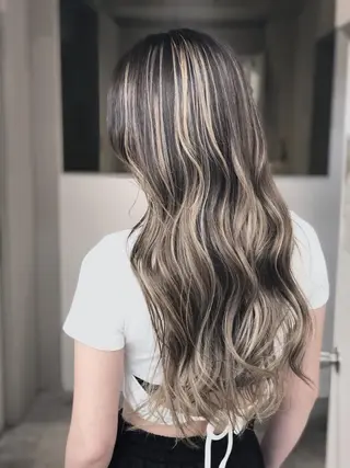 ロング EIGHT 船橋のヘアスタイル