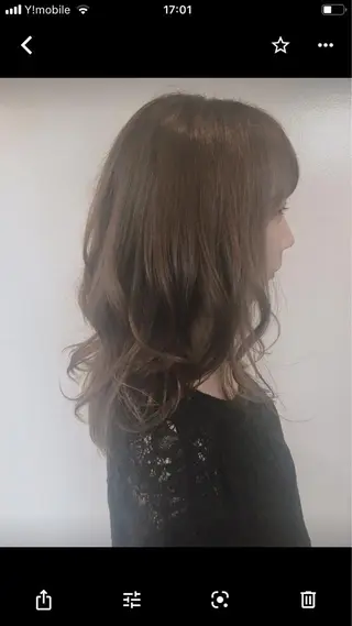 セミロング mare所属・＊＊＊ natsumiのヘアスタイル