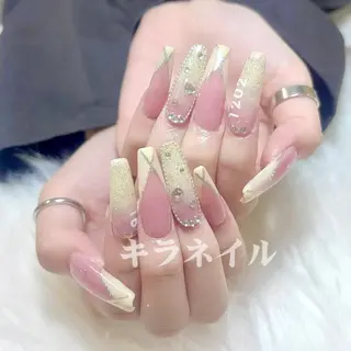 ネイル 🎀KIRA ワンホンネイル✨のネイルデザイン