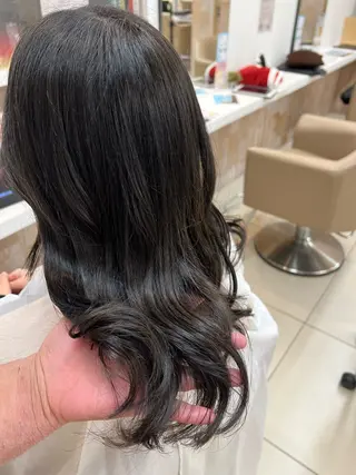 カラー 髪質改善／透明感 NAKAIEのヘアスタイル