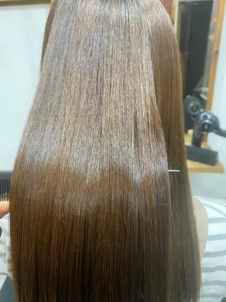 ミディアム カラー 銀座⚜️【脱白髪染め 美髪矯正】トグチのヘアスタイル