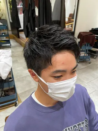 ショート メンズ 蜂須賀🐝縮毛矯正 ストレートパーマのヘアスタイル