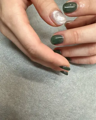 ネイル kiii.__ ✴︎*のネイルデザイン