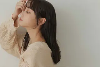 セミロング 海希/韓国風レイヤー /ブリーチカラーのヘアスタイル