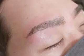メンズ アイブロウ 松下 奈津子のマツエク・マツパデザイン