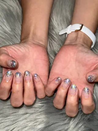 ネイル Momoka 🍑🎀のネイルデザイン