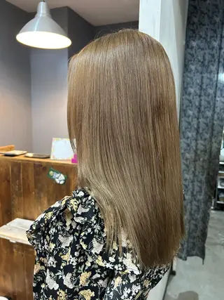 カラー Trip 香椎所属・Yuk inoのヘアスタイル
