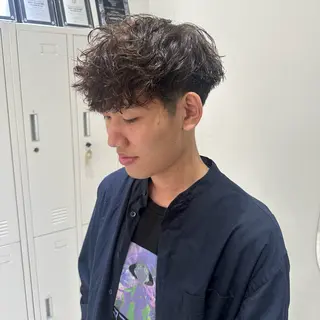 パーマ メンズ 赤み消し/オリーブ カーキ/福田れんのヘアスタイル