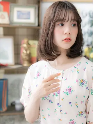 ミディアム パーマ 小顔カット得意🌟 岩渕麻由のヘアスタイル