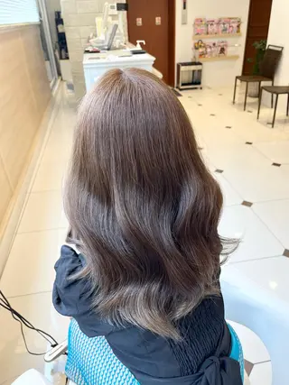 セミロング カラー カラー特化美容師 なかもと たつひろのヘアスタイル